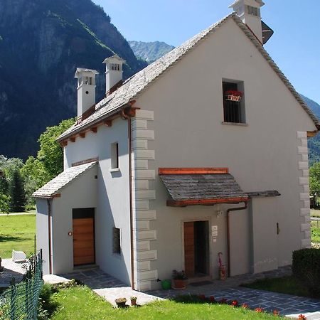 Il Borgo Antico Apartment Cadarese Luaran gambar