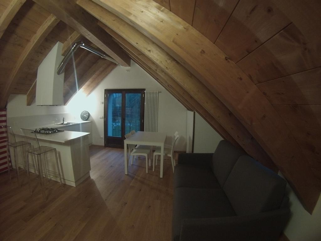 Il Borgo Antico Apartment Cadarese Bilik gambar