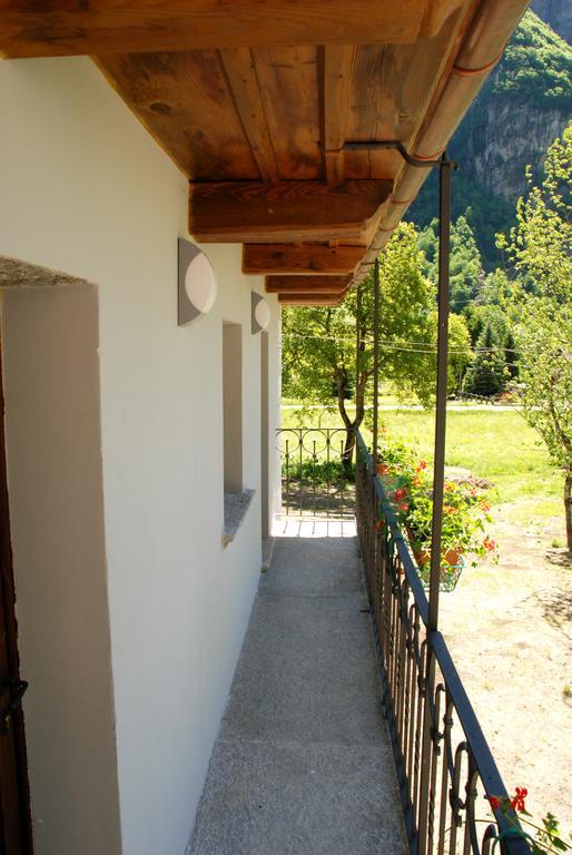 Il Borgo Antico Apartment Cadarese Luaran gambar